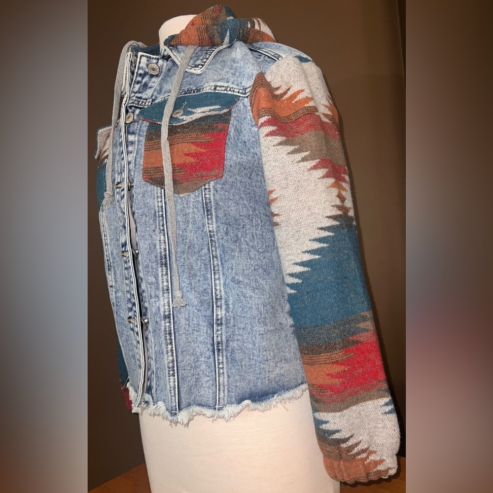 Aztec  Denim Jacket - Not Branded - Picture 2 of 8